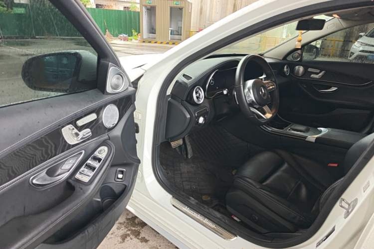 Used Mercedes-Benz C-Class 2020 Restyled C 260 L Sport Edition Driver Seat