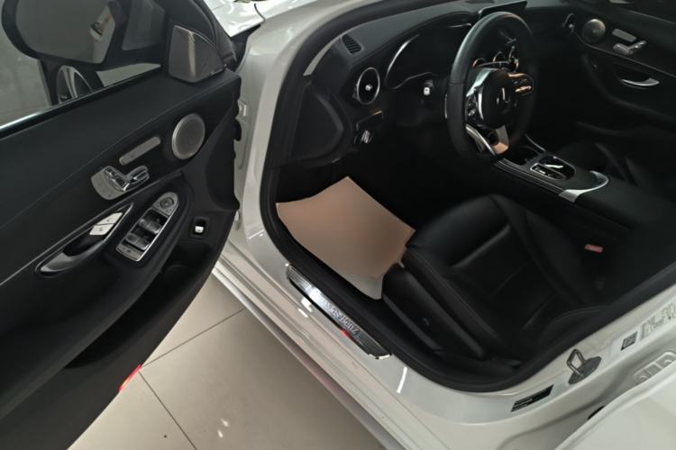 Used Mercedes-Benz C-Class 2020 Restyled C 260 L Sport Edition Driver Seat