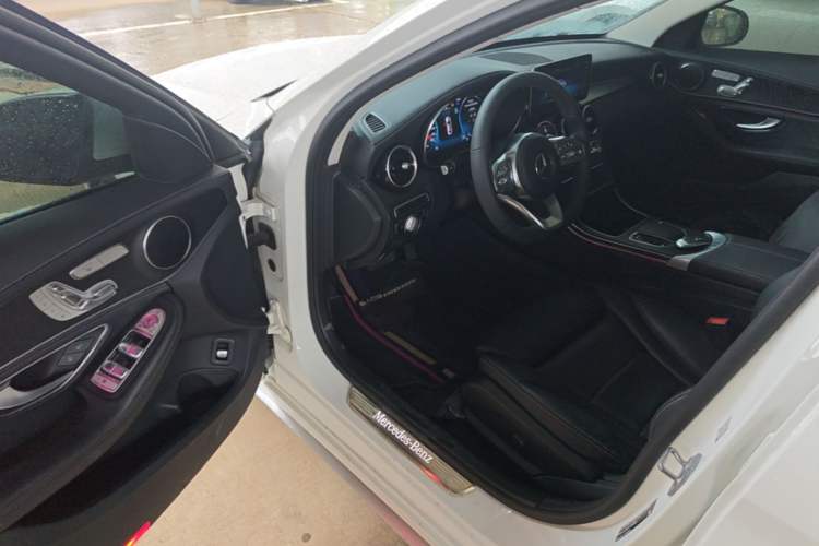 Used Mercedes-Benz C-Class 2020 Restyled C 260 L Sport Edition Driver Seat