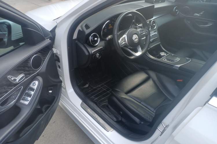 Used Mercedes-Benz C-Class 2020 C 200 L Fashion Edition Sport Version Driver Seat