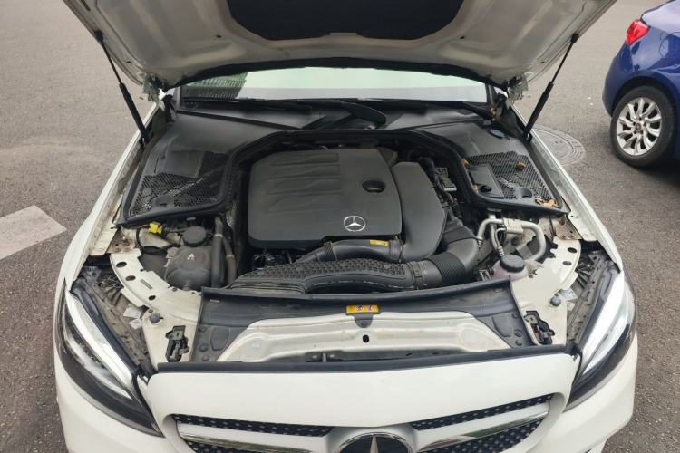 Used Mercedes-Benz C-Class 2020 C 260 Estate Engine Bay
