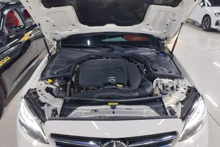 Used Mercedes-Benz C-Class 2020 C 260 Sport Edition Engine Bay