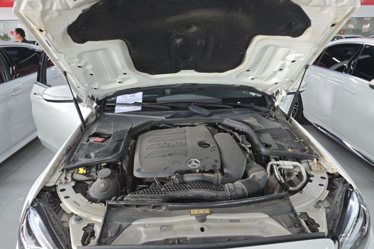 Used Mercedes-Benz C-Class 2020 C 200 L Fashion Edition Sport Version Engine Bay