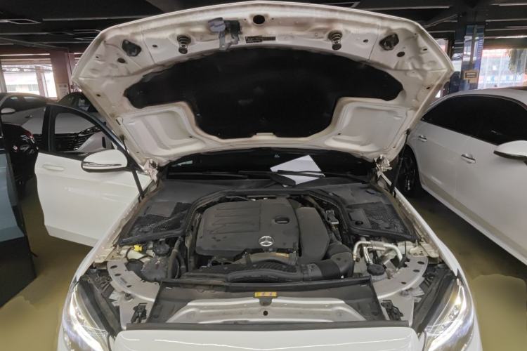 Used Mercedes-Benz C-Class 2020 Facelifted C 260 Estate Engine Bay