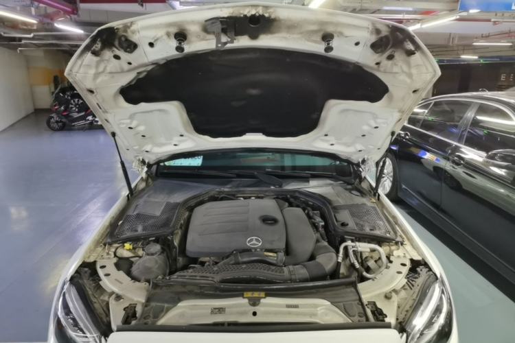 Used Mercedes-Benz C-Class 2020 C 200 L Fashion Edition Sport Version Engine Bay