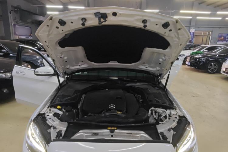 Used Mercedes-Benz C-Class 2020 C 200 L Fashion Edition Sport Version Engine Bay
