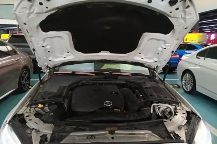 Used Mercedes-Benz C-Class 2020 Restyled C 200 L Fashion Edition Sport Version Engine Bay
