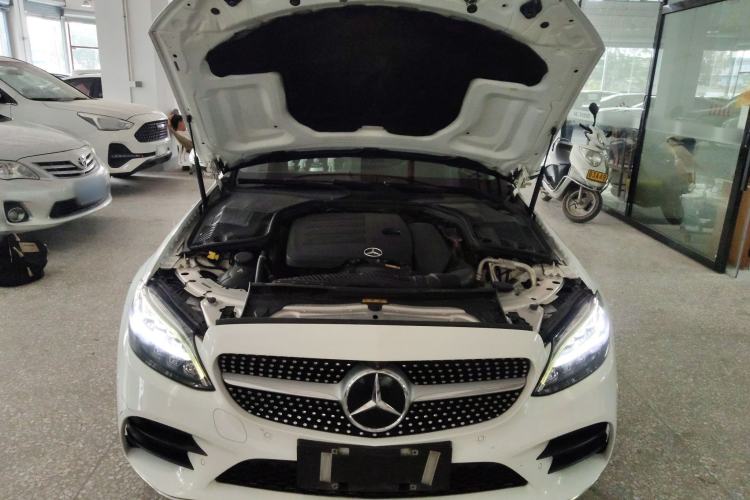 Used Mercedes-Benz C-Class 2020 C 260 Estate Engine Bay