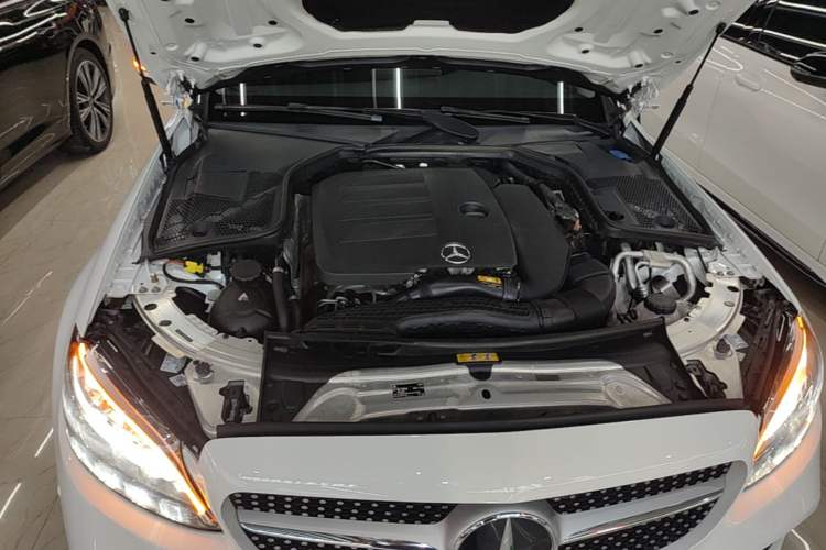 Used Mercedes-Benz C-Class 2020 Restyled C 260 L Sport Edition Engine Bay