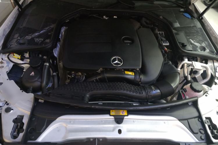 Used Mercedes-Benz C-Class 2020 Facelifted C 260 Estate Engine Bay