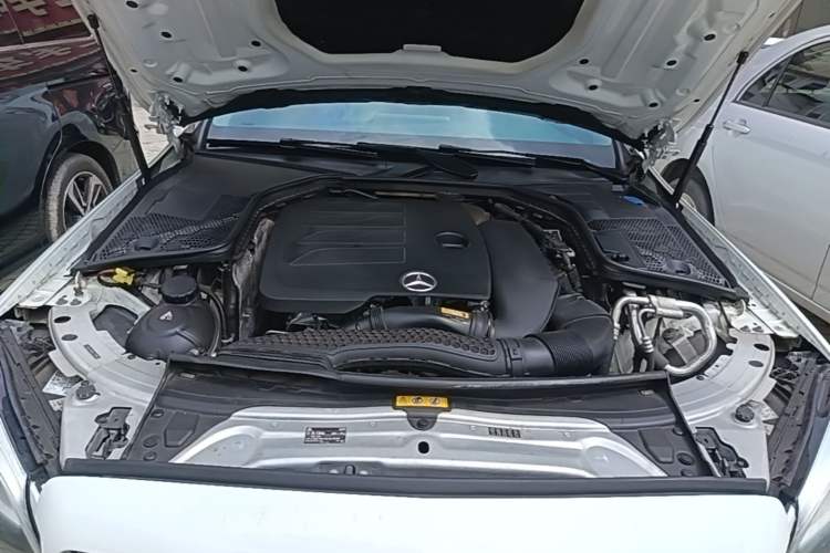 Used Mercedes-Benz C-Class 2020 Restyled C 200 L Fashion Edition Sport Version Engine Bay