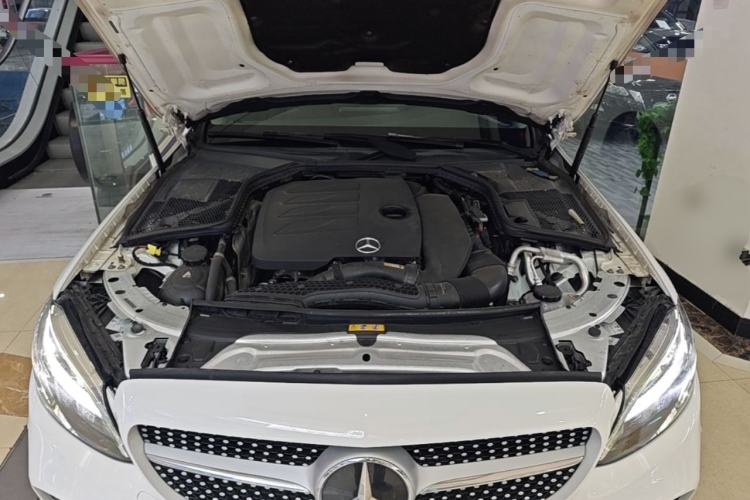 Used Mercedes-Benz C-Class 2020 Facelifted C 260 Estate Engine Bay