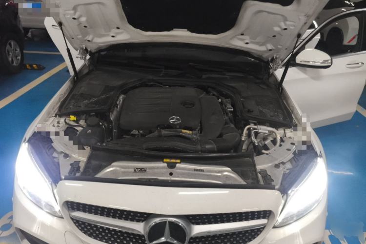 Used Mercedes-Benz C-Class 2020 C 200 L Fashion Edition Sport Version Engine Bay