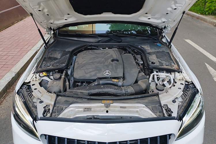 Used Mercedes-Benz C-Class 2020 Restyled C 260 Sport Edition Engine Bay