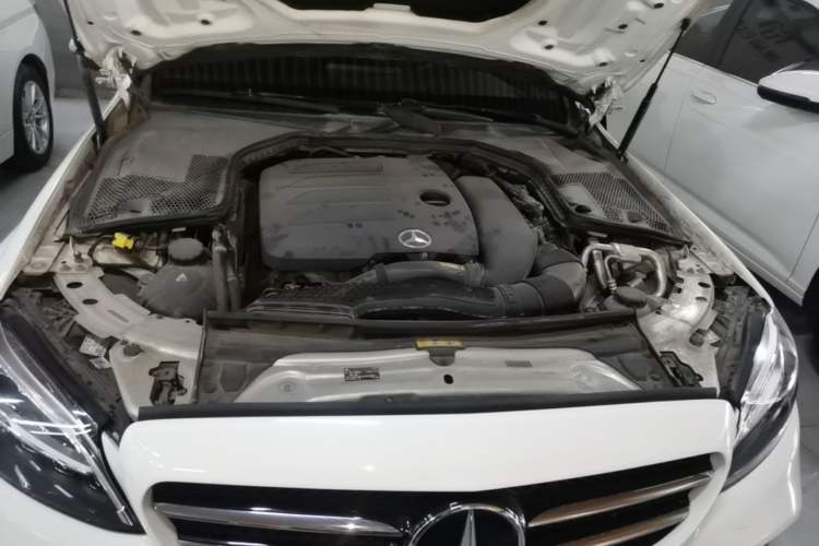 Used Mercedes-Benz C-Class 2020 Restyled C 260 Sport Edition Engine Bay