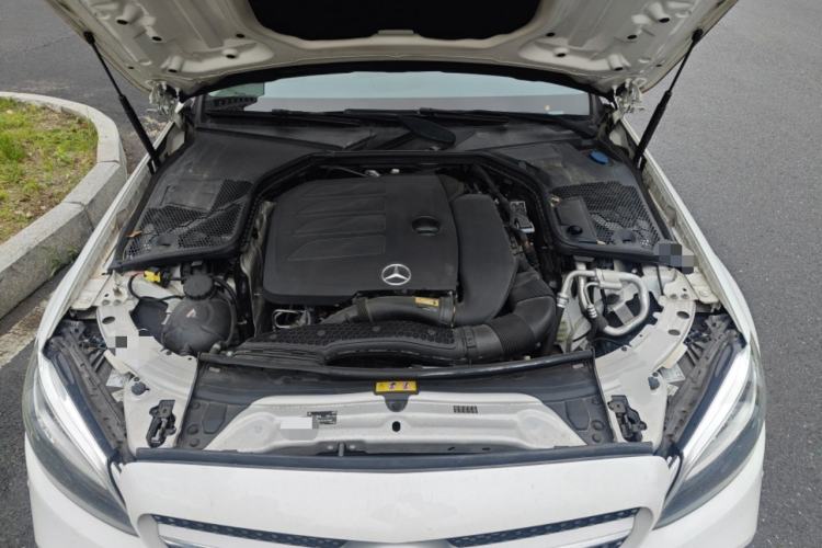 Used Mercedes-Benz C-Class 2020 Restyled C 200 L Fashion Edition Sport Version Engine Bay