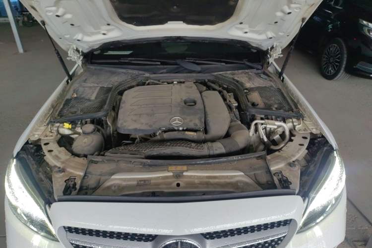 Used Mercedes-Benz C-Class 2020 Restyled C 200 L Fashion Edition Sport Version Engine Bay