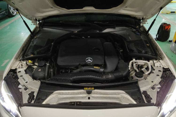 Used Mercedes-Benz C-Class 2020 C 260 Coupe Engine Bay