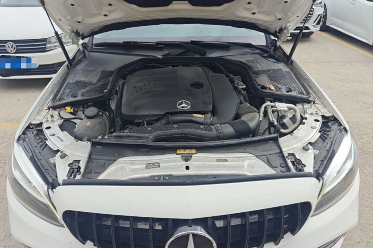 Used Mercedes-Benz C-Class 2020 C 200 L Fashion Edition Sport Version Engine Bay