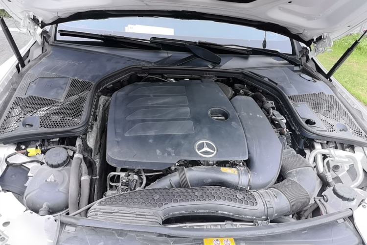 Used Mercedes-Benz C-Class 2020 C 260 Coupe Engine Bay