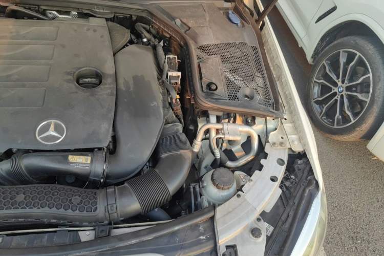 Used Mercedes-Benz C-Class 2020 C 260 L Sport Edition Engine Bay Left