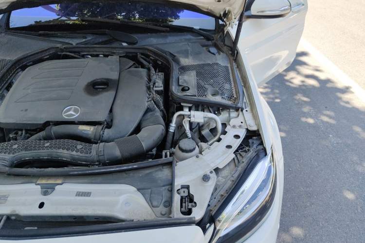 Used Mercedes-Benz C-Class 2020 C 260 L Sport Edition Engine Bay Left