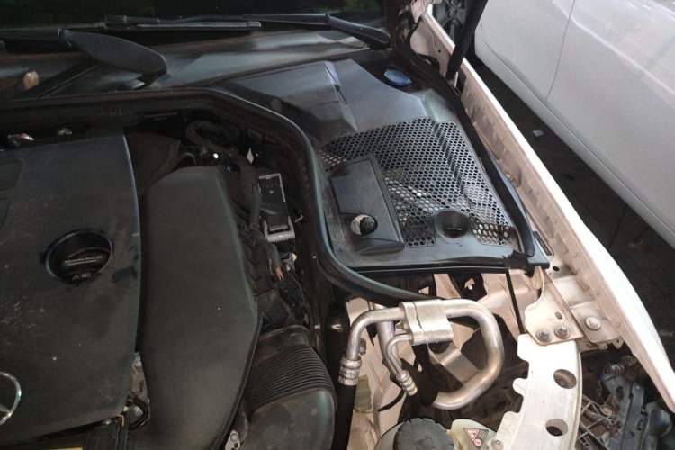 Used Mercedes-Benz C-Class 2020 Restyled C 260 L Sport Edition Engine Bay Left