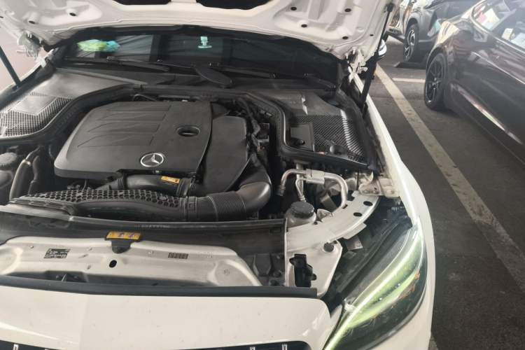 Used Mercedes-Benz C-Class 2020 C 260 Sport Edition Engine Bay Left