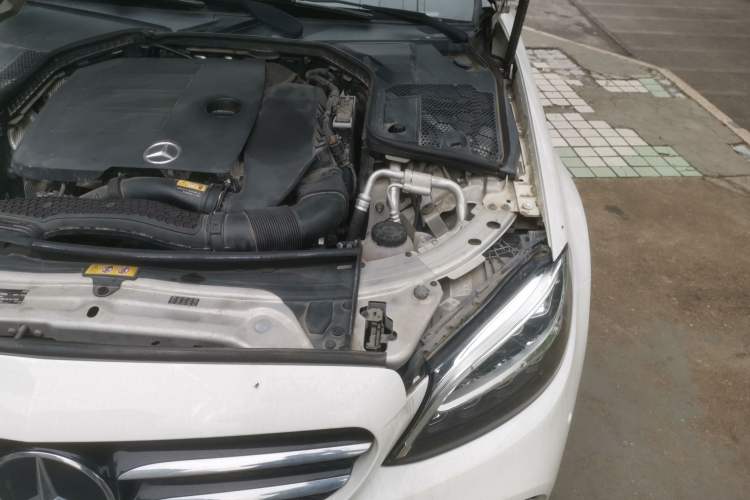 Used Mercedes-Benz C-Class 2020 Restyled C 260 Sport Edition Engine Bay Left