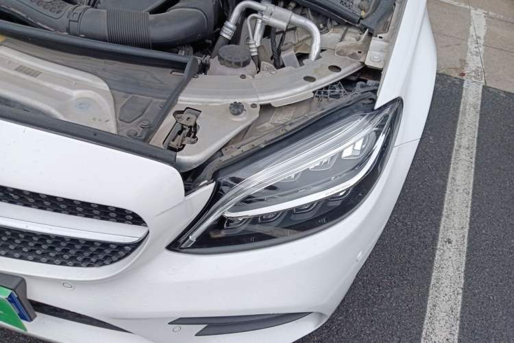 Used Mercedes-Benz C-Class 2020 Restyled C 260 L Sport Edition Engine Bay Left