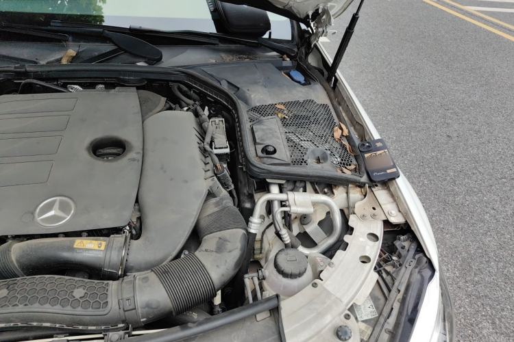 Used Mercedes-Benz C-Class 2020 C 260 L Sport Edition Engine Bay Left