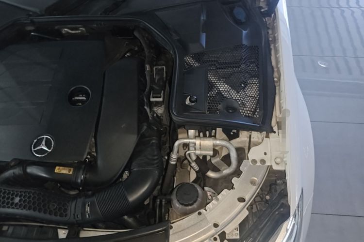 Used Mercedes-Benz C-Class 2020 C 260 Coupe Engine Bay Left
