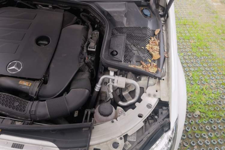 Used Mercedes-Benz C-Class 2020 Restyled C 260 Sport Edition Engine Bay Left