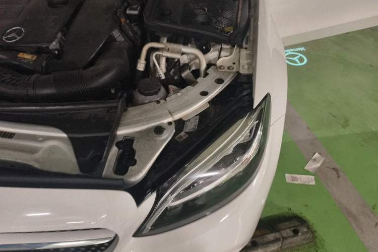 Used Mercedes-Benz C-Class 2020 Restyled C 260 L Sport Edition Engine Bay Left