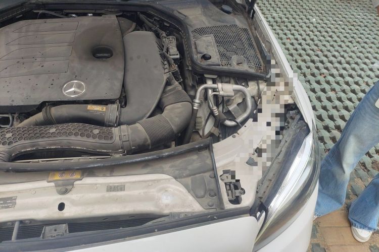 Used Mercedes-Benz C-Class 2020 C 200 L Fashion Edition Sport Version Engine Bay Left