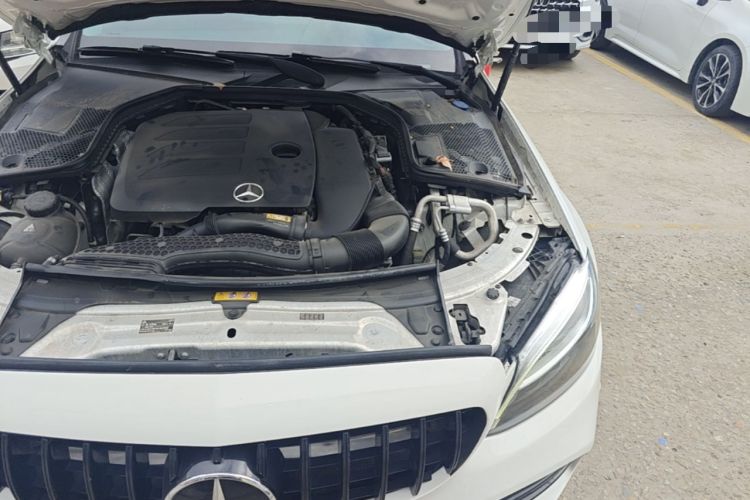 Used Mercedes-Benz C-Class 2020 C 200 L Fashion Edition Sport Version Engine Bay Left