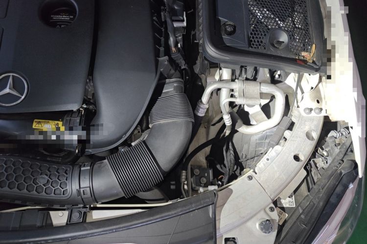 Used Mercedes-Benz C-Class 2020 C 200 L Fashion Edition Sport Version Engine Bay Left