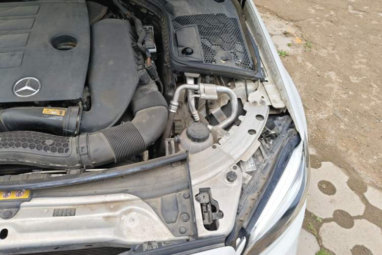 Used Mercedes-Benz C-Class 2020 C 260 Sport Edition Engine Bay Left