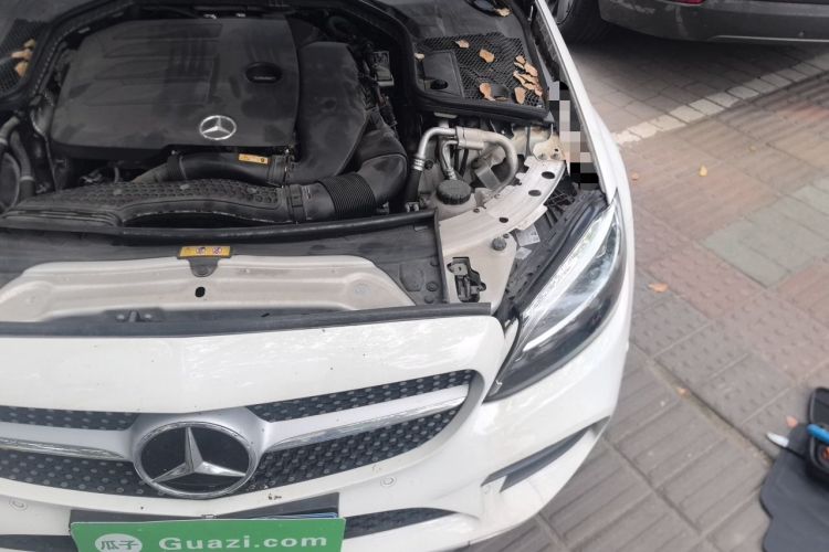Used Mercedes-Benz C-Class 2020 C 260 Estate Engine Bay Left