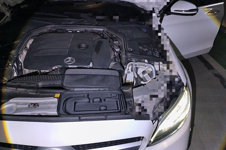 Used Mercedes-Benz C-Class 2020 Restyled C 200 L Fashion Edition Sport Version Engine Bay Left