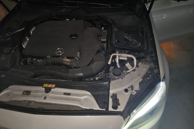 Used Mercedes-Benz C-Class 2020 C 260 L Sport Edition Engine Bay Left