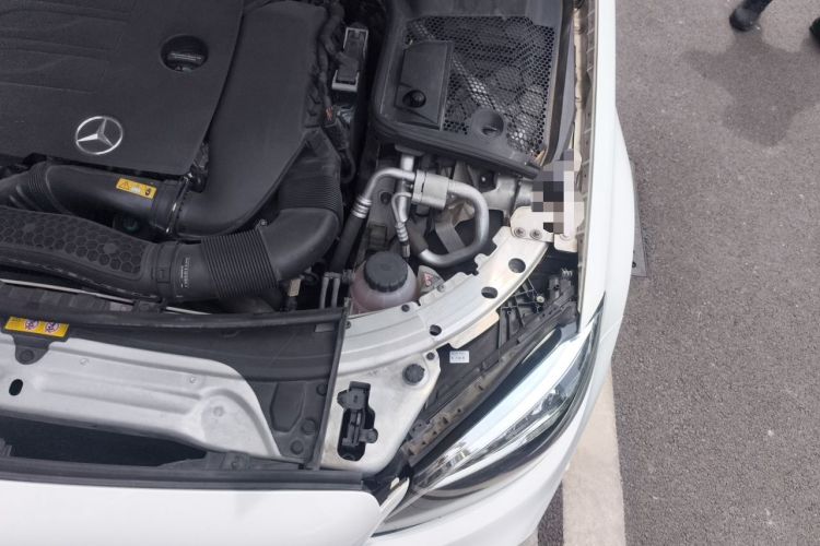 Used Mercedes-Benz C-Class 2020 C 260 Coupe Engine Bay Left