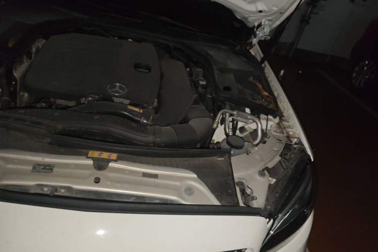 Used Mercedes-Benz C-Class 2020 C 260 L Sport Edition Engine Bay Left