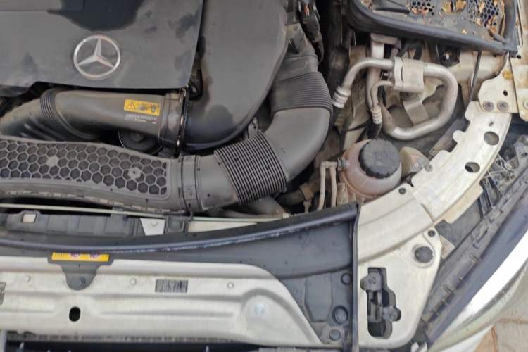 Used Mercedes-Benz C-Class 2020 Restyled C 260 L Sport Edition Engine Bay Left