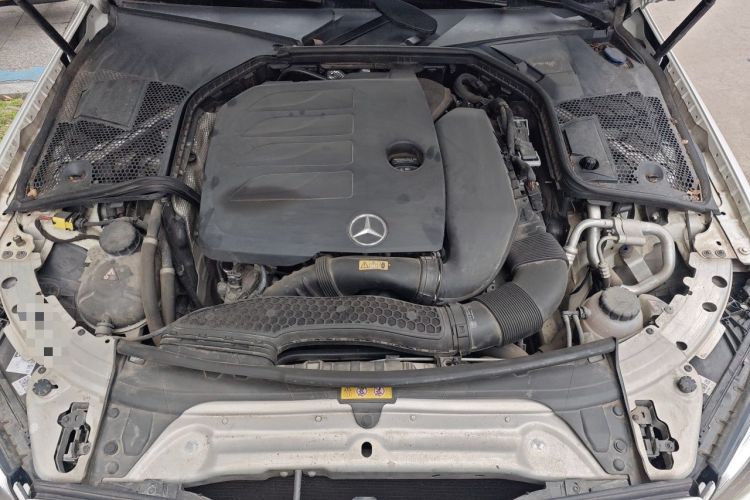 Used Mercedes-Benz C-Class 2020 C 260 Coupe Engine Bay