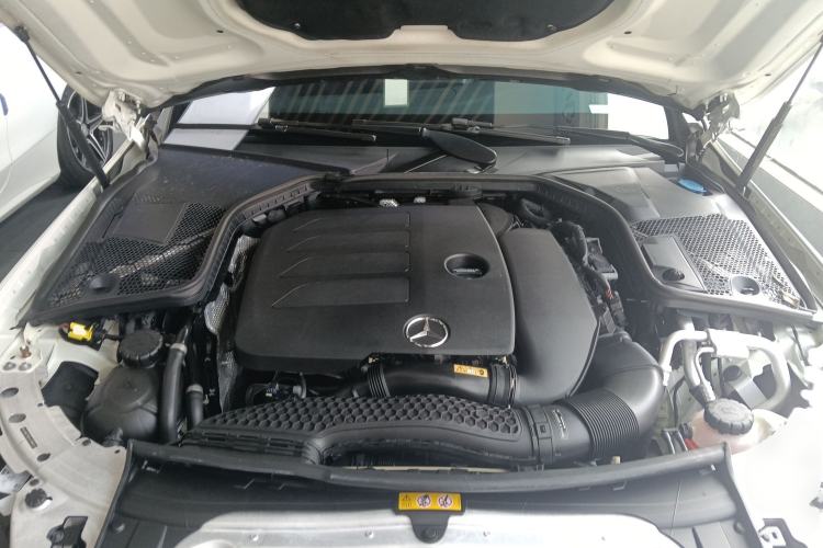 Used Mercedes-Benz C-Class 2020 C 260 Coupe Engine Bay