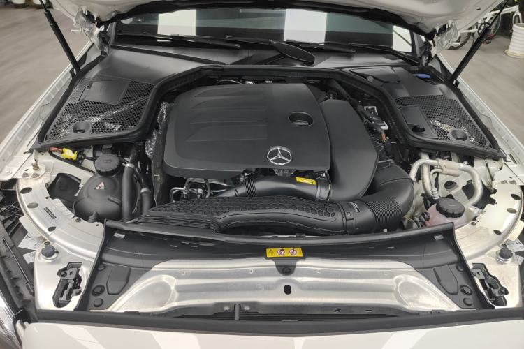 Used Mercedes-Benz C-Class 2020 Facelifted C 260 Estate Engine Bay
