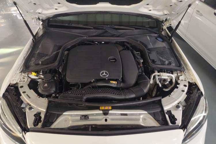 Used Mercedes-Benz C-Class 2020 Restyled C 200 L Fashion Edition Sport Version Engine Bay