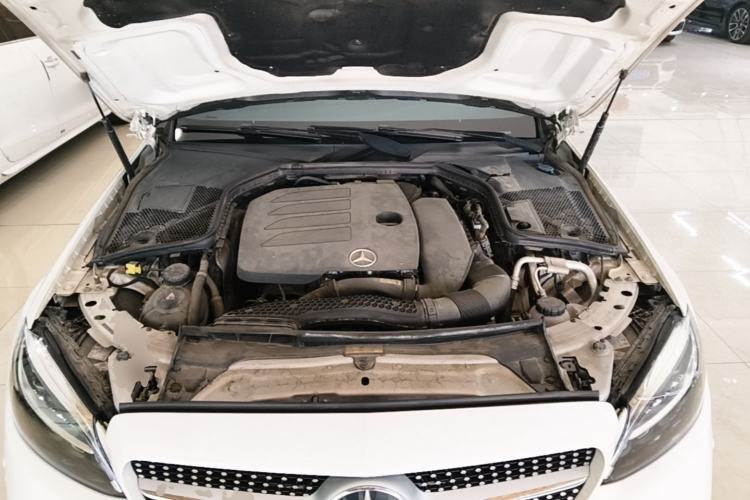 Used Mercedes-Benz C-Class 2020 C 260 Coupe Engine Bay