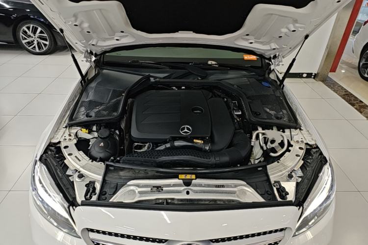Used Mercedes-Benz C-Class 2020 Restyled C 200 L Fashion Edition Sport Version Engine Bay